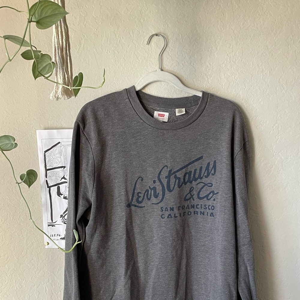 vintage levi sweatshirt